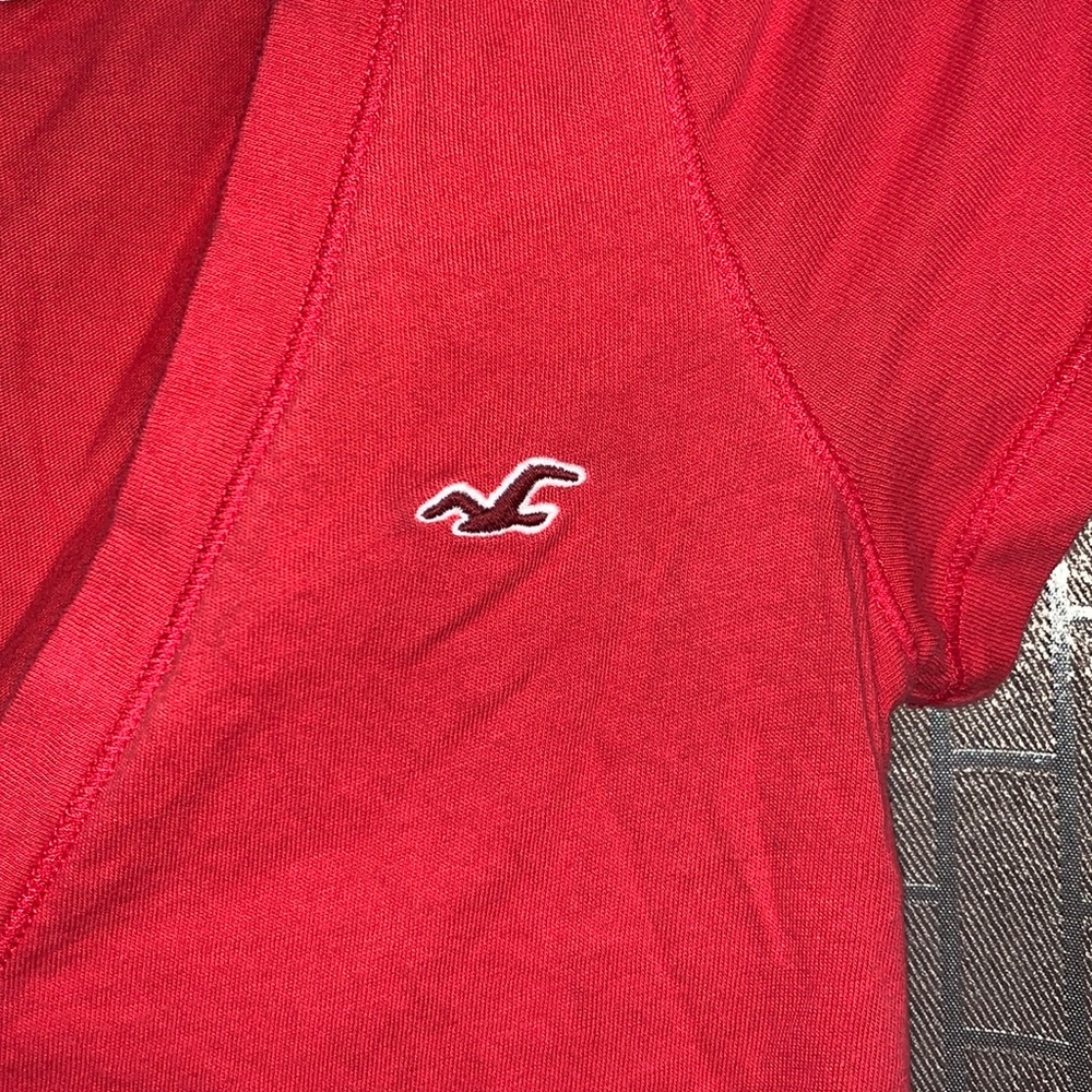 Hollister V neck - Picture 3 of 4